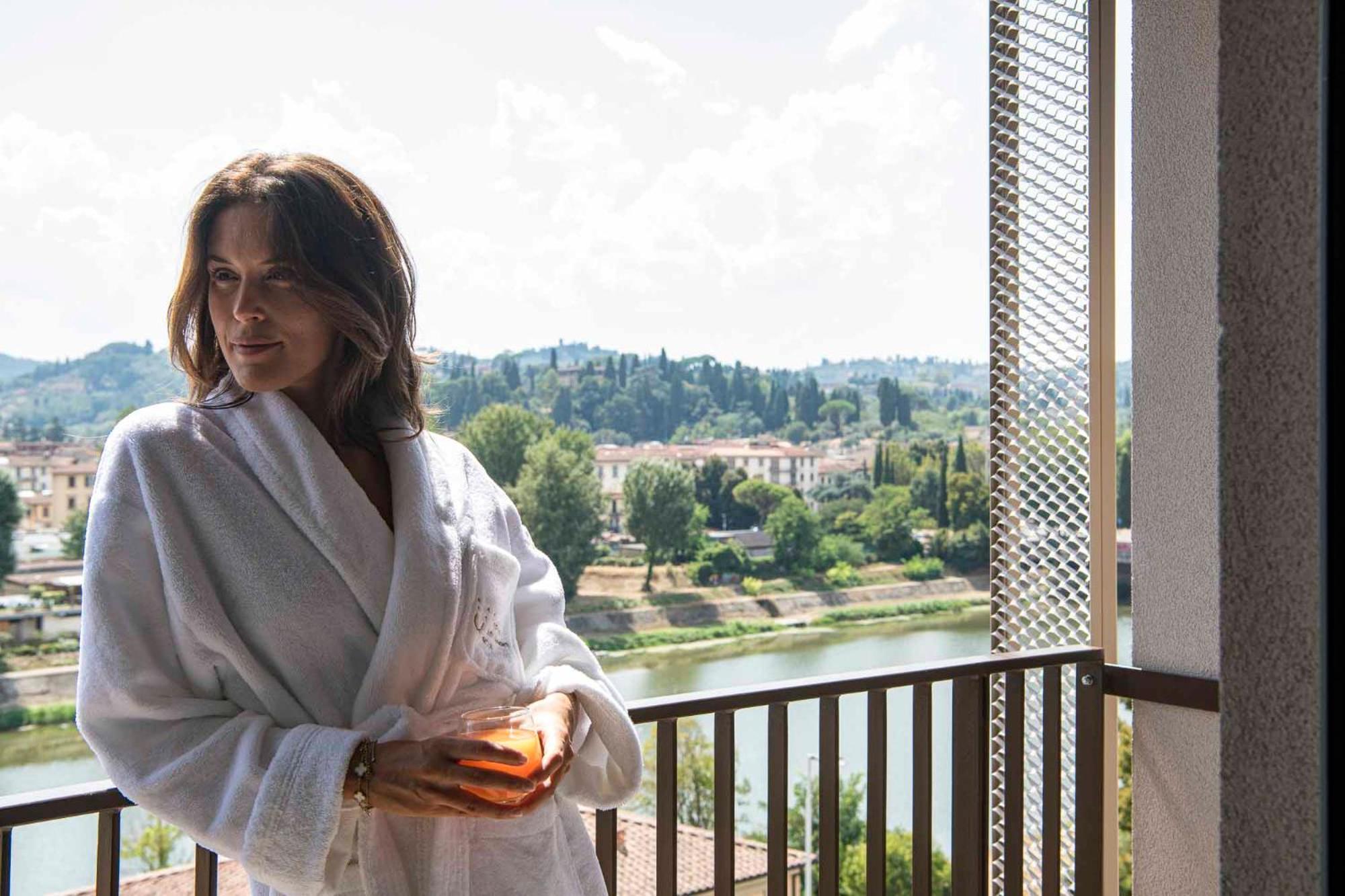 Columbus Urban Resort Флоренция Экстерьер фото Princess Maria Christina of Bourbon-Two Sicilies