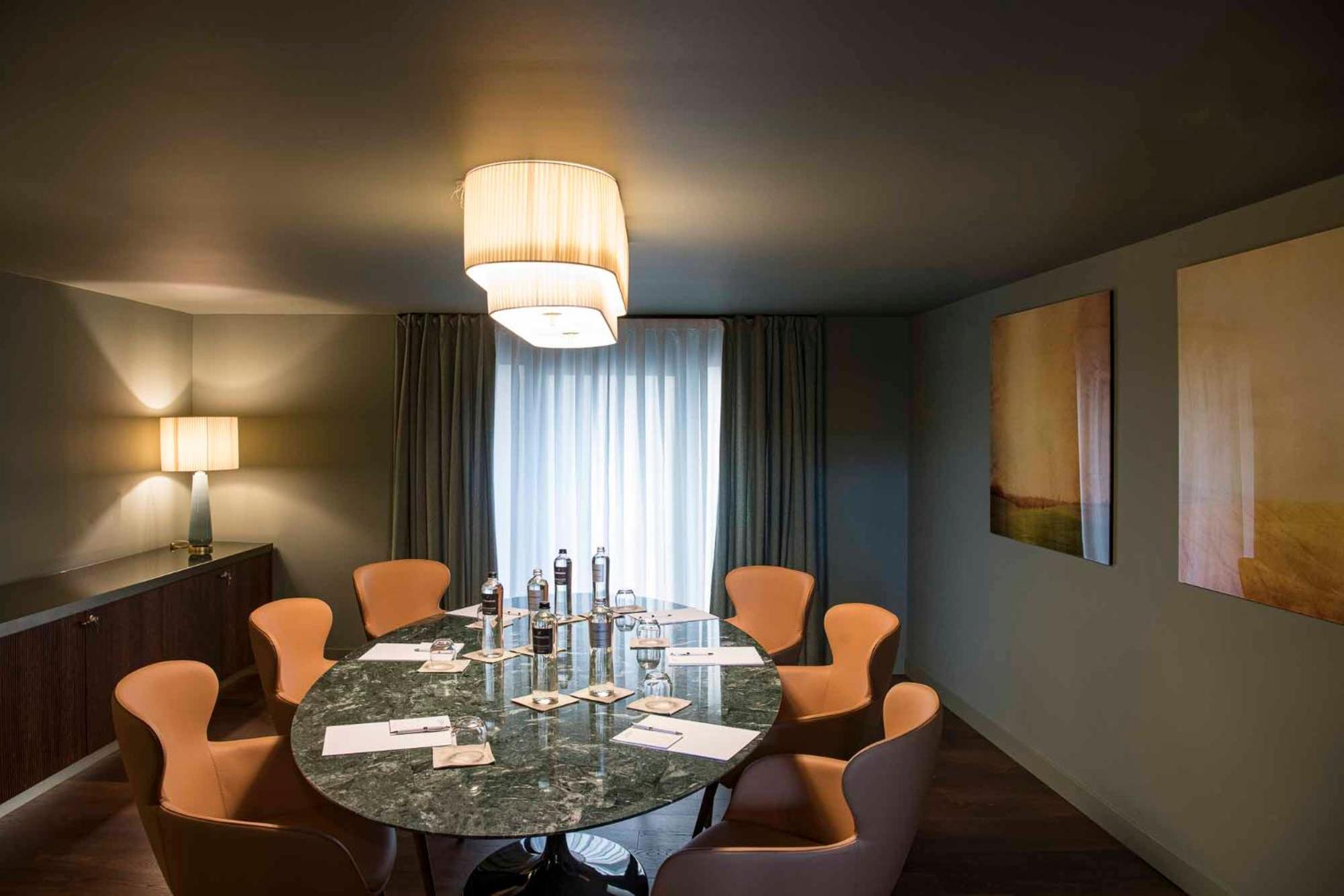 Columbus Urban Resort Флоренция Экстерьер фото Meeting room