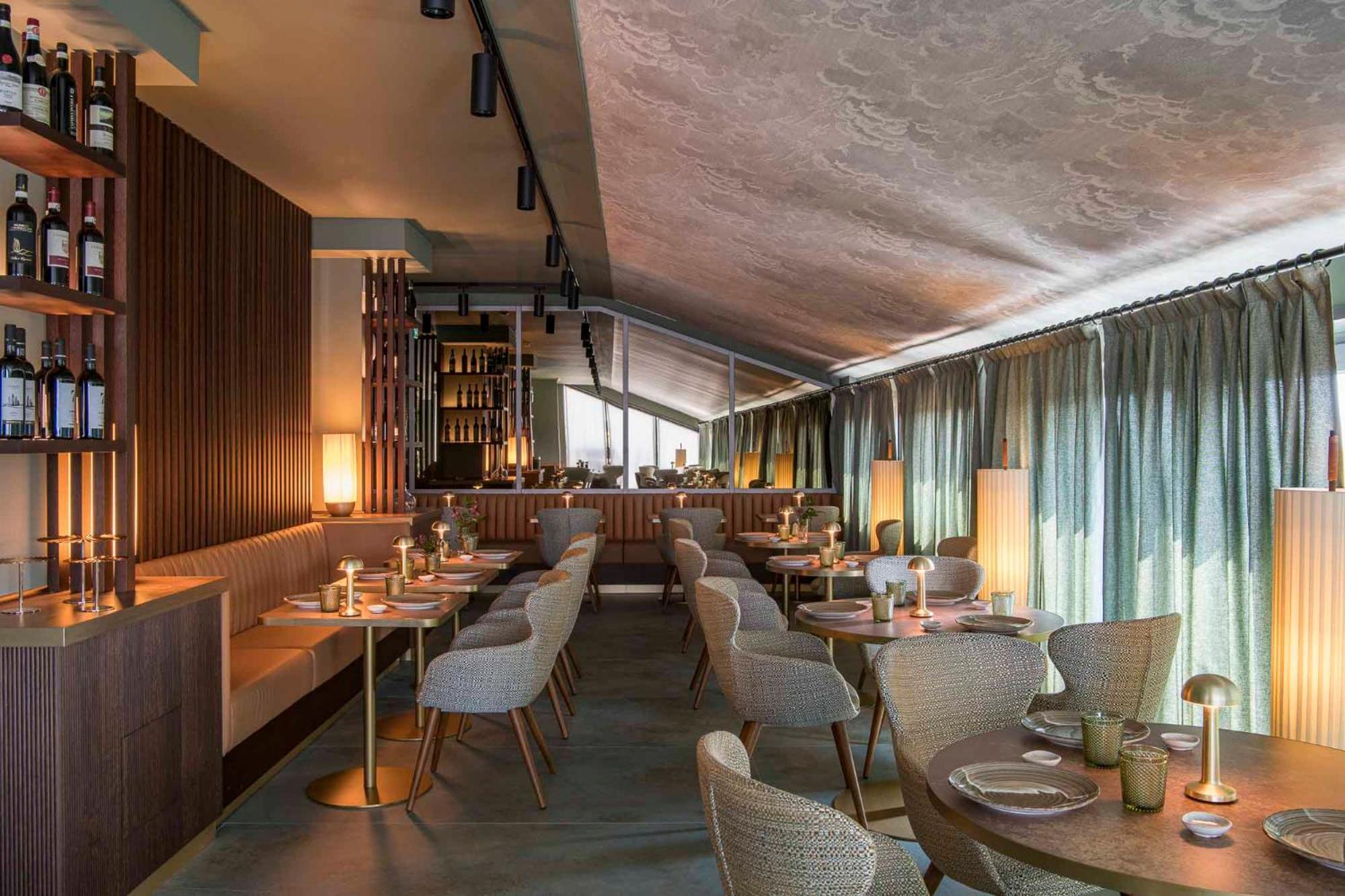 Columbus Urban Resort Флоренция Экстерьер фото Restaurant interior