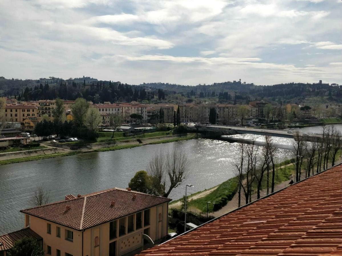 Columbus Urban Resort Флоренция Экстерьер фото The river at Périgueux